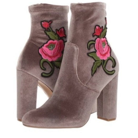 steve madden Edition velvet pink rose embroidered zipper chunky heeled booties - Picture 1 of 15